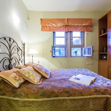 Elia Junior Suite In Epidavros With Shared Pool Néa Epídavros Eksteriør bilde