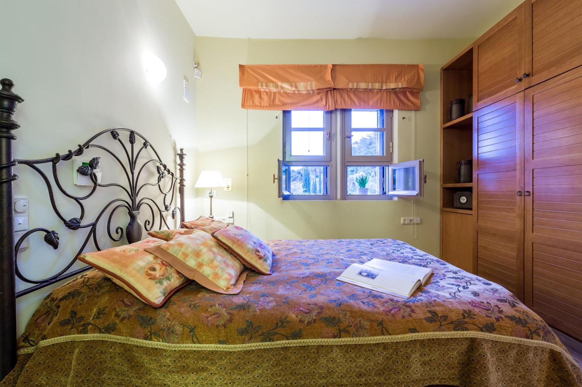 Elia Junior Suite In Epidavros With Shared Pool Néa Epídavros Eksteriør bilde