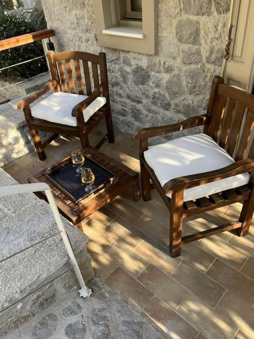 Elia Junior Suite In Epidavros With Shared Pool Néa Epídavros Eksteriør bilde
